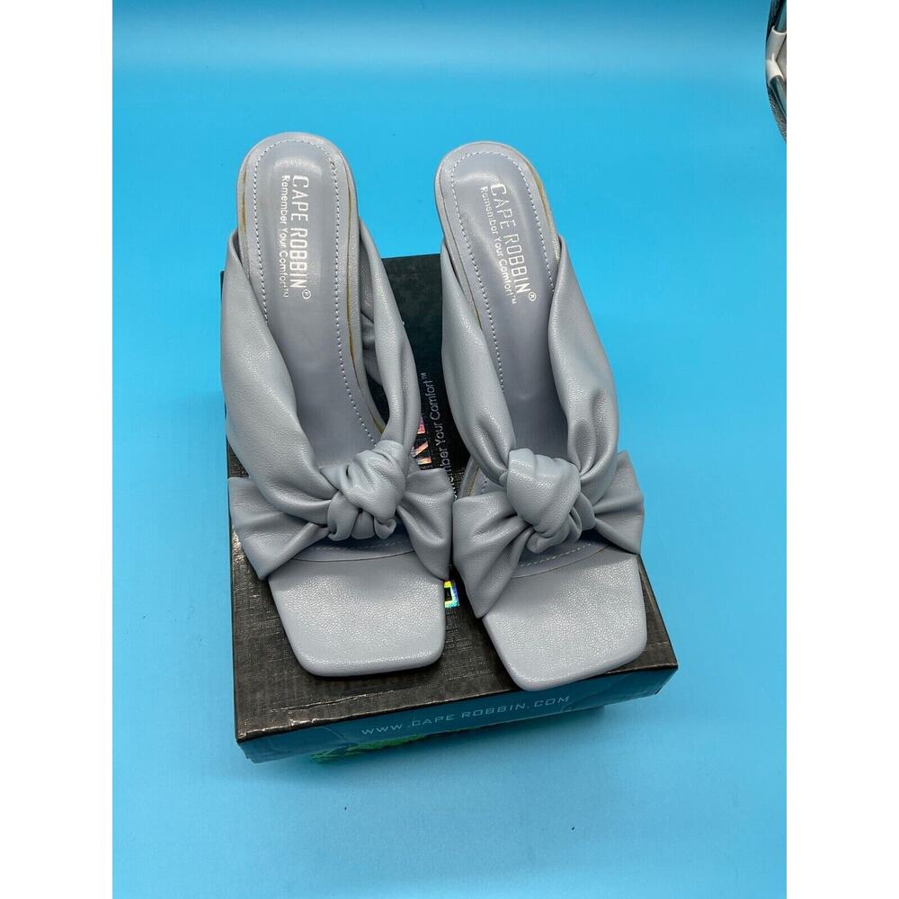 Cape‎ Robbin Blue Anni Heels Size 7 Square Toe Knot Detail New in Box